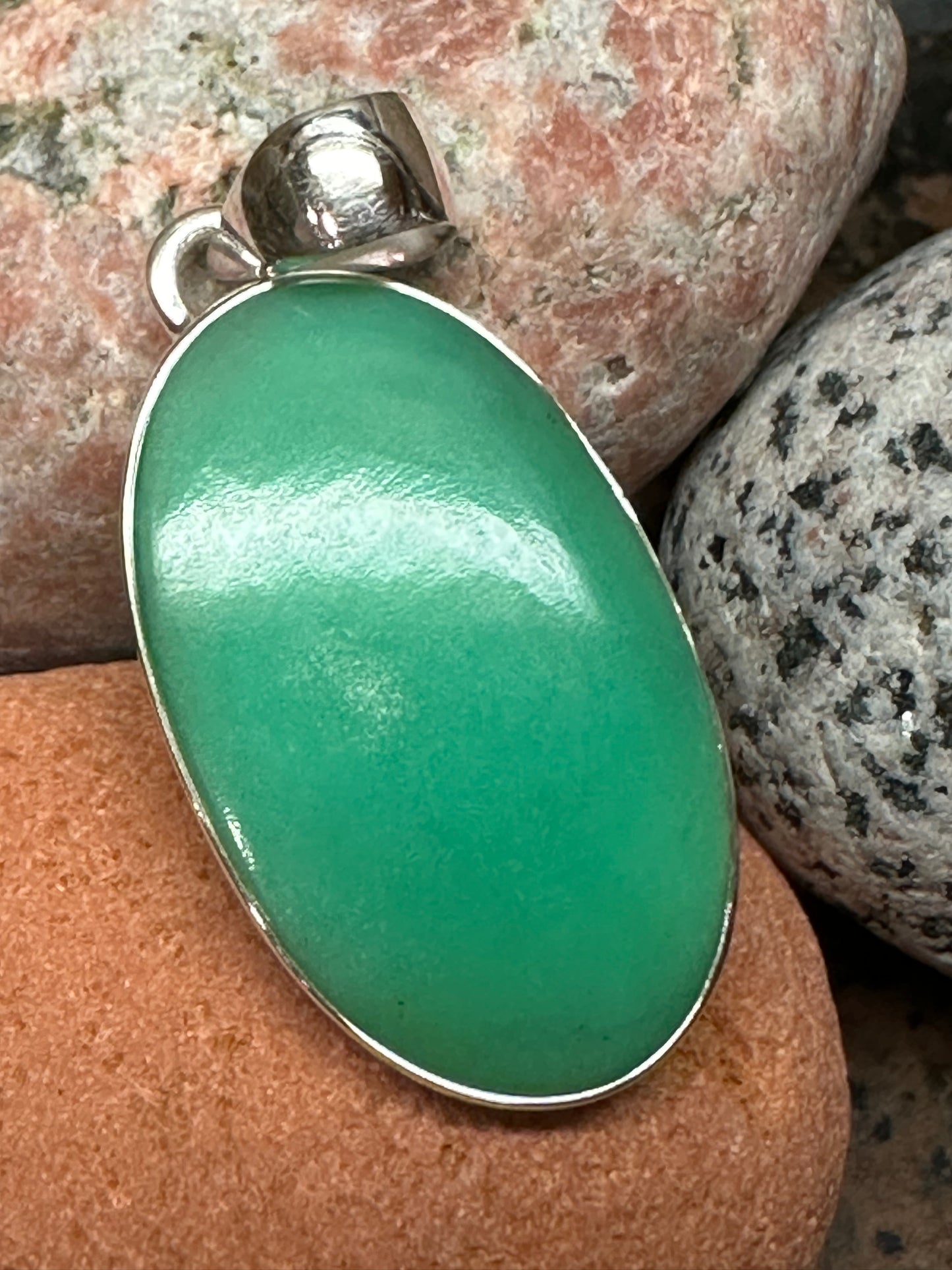 Natural Australian Chrysoprase 925 Sterling Silver Pendant 40mm