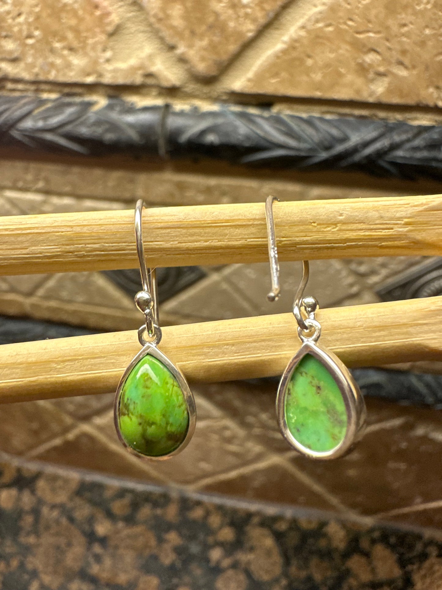 Gorgeous Green Turquoise 925 Solid Sterling Silver Earrings 25mm