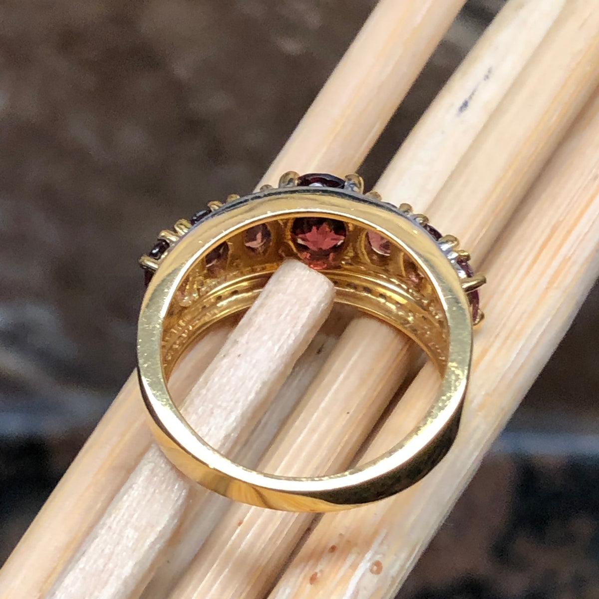 Anillo de plata de ley con baño de oro amarillo de 14 quilates y granate rodolita natural de 2,5 qt, tallas 5, 6, 7, 8, 9