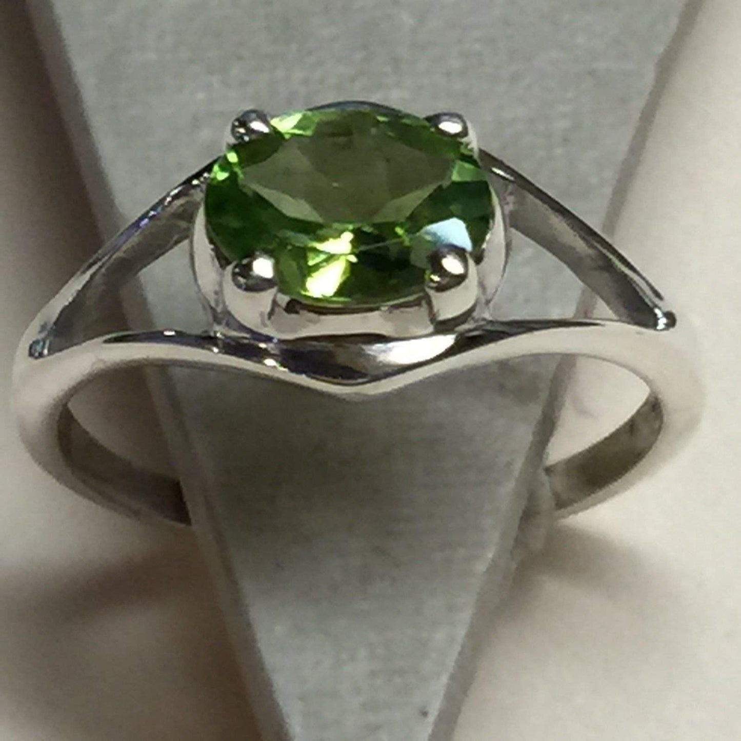 Natural 1ct Apple Green Peridot 925 Solid Sterling Silver Ring Size 6, 7 - Natural Rocks by Kala