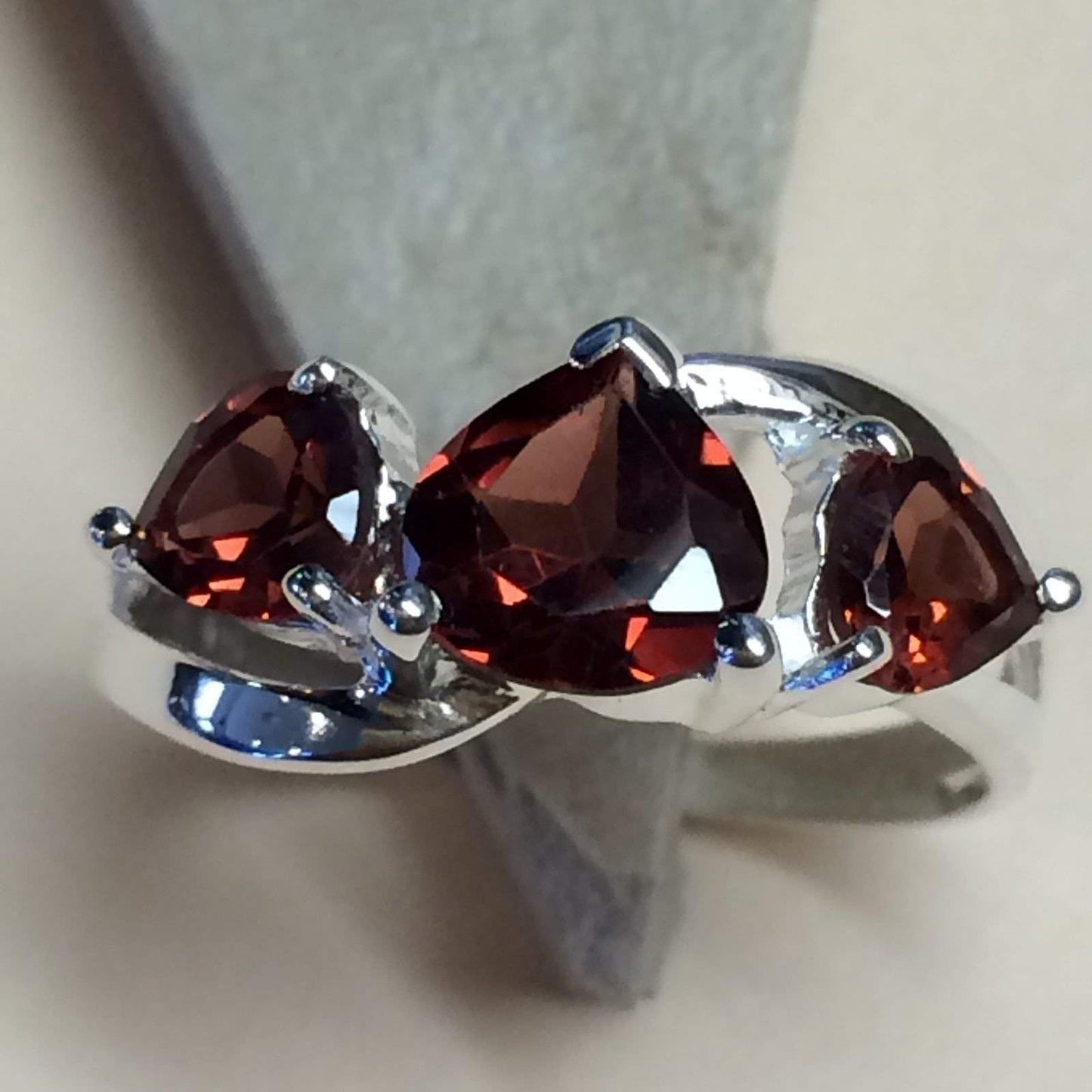 Natural 2.5ct Pyrope Garnet 925 Solid Sterling Silver Ring Size 6, 7, 8 - Natural Rocks by Kala