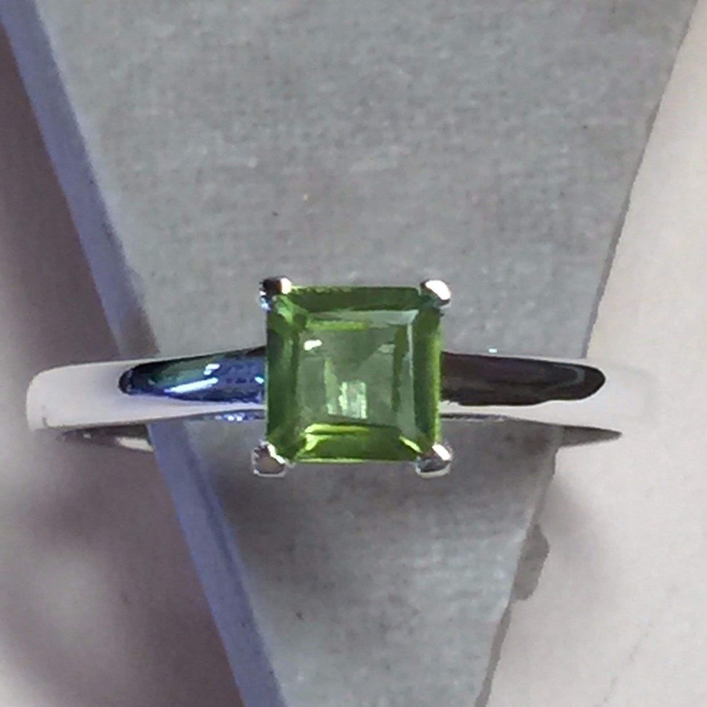 Natural 1ct Peridot 925 Solid Sterling Silver Ring Size 6, 7, 8, 9 - Natural Rocks by Kala