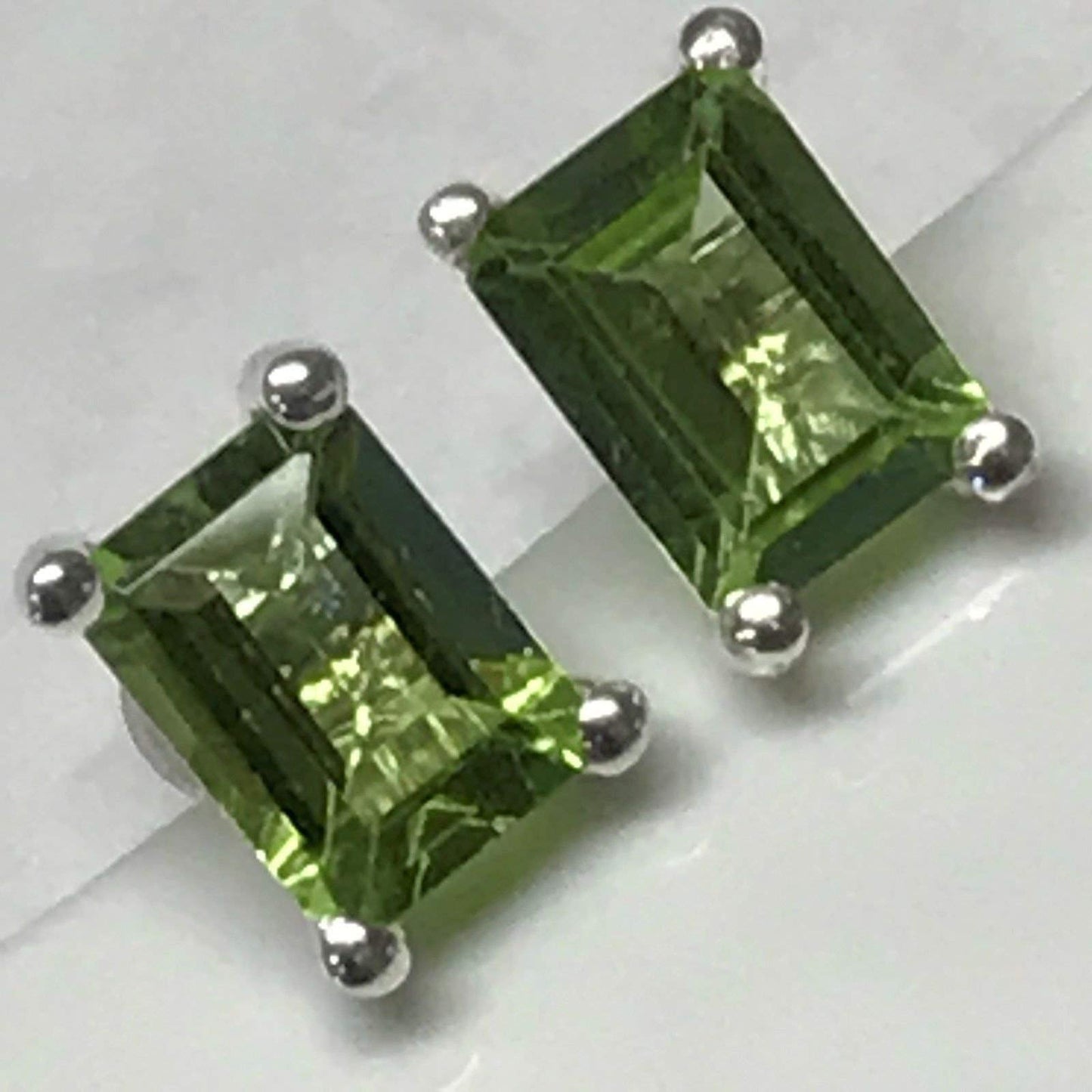 Natural 1.5ct Apple Green Peridot 925 Solid Sterling Silver Stud Earrings 7mm - Natural Rocks by Kala