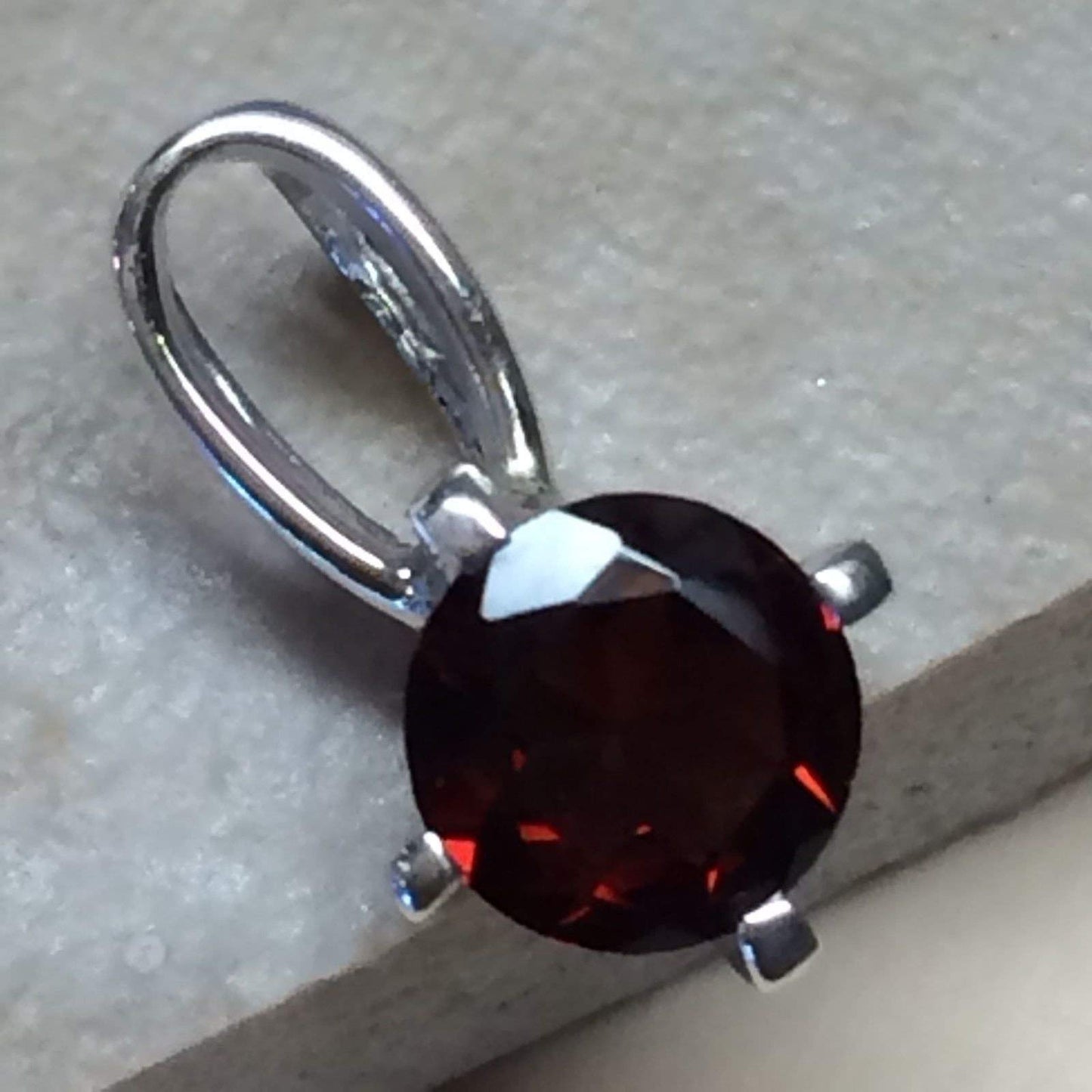 Natural 1ct Garnet 925 Solid Sterling Silver Pendant 14mm - Natural Rocks by Kala