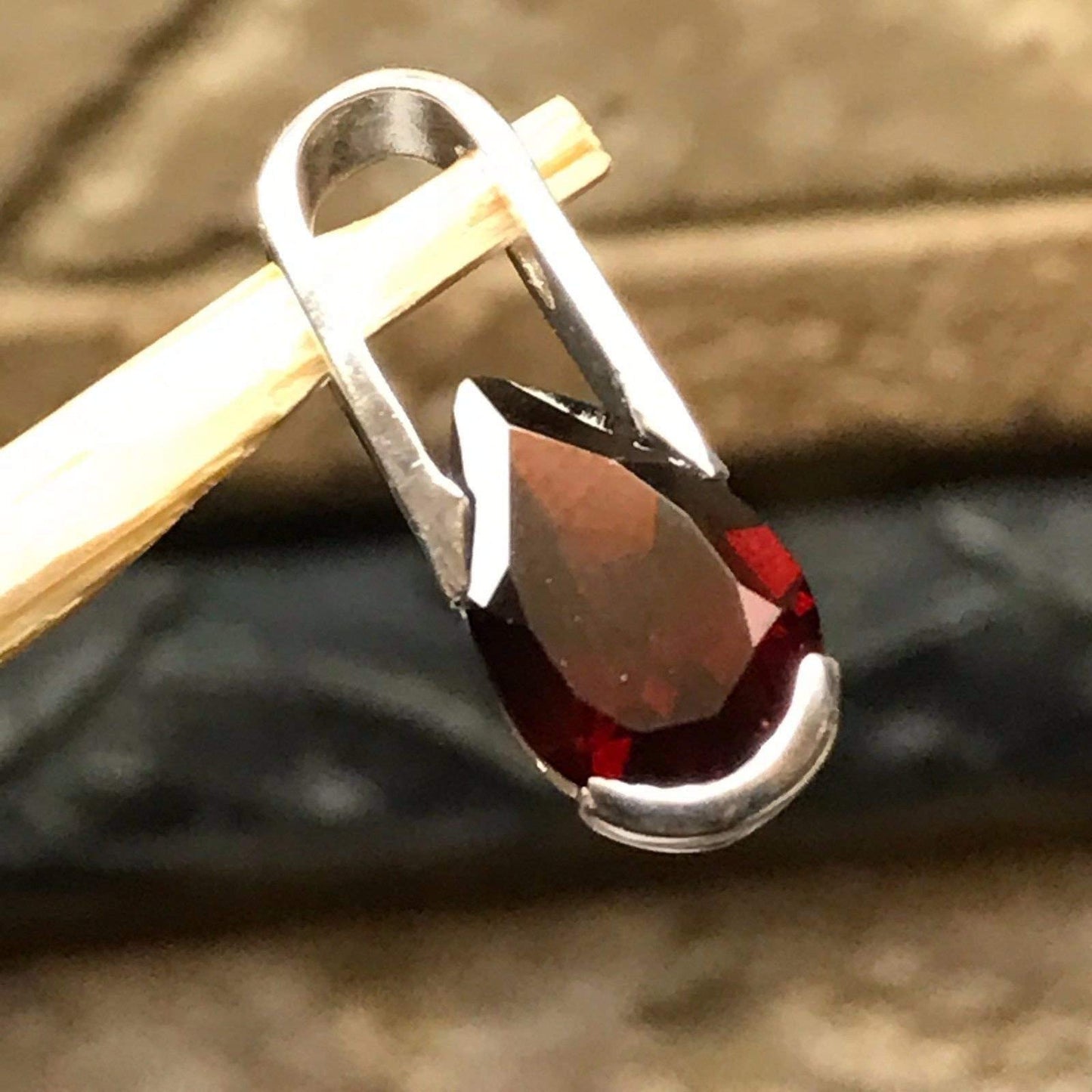Natural 2ct Pyrope Garnet 925 Solid Sterling Silver Pendant 20mm - Natural Rocks by Kala