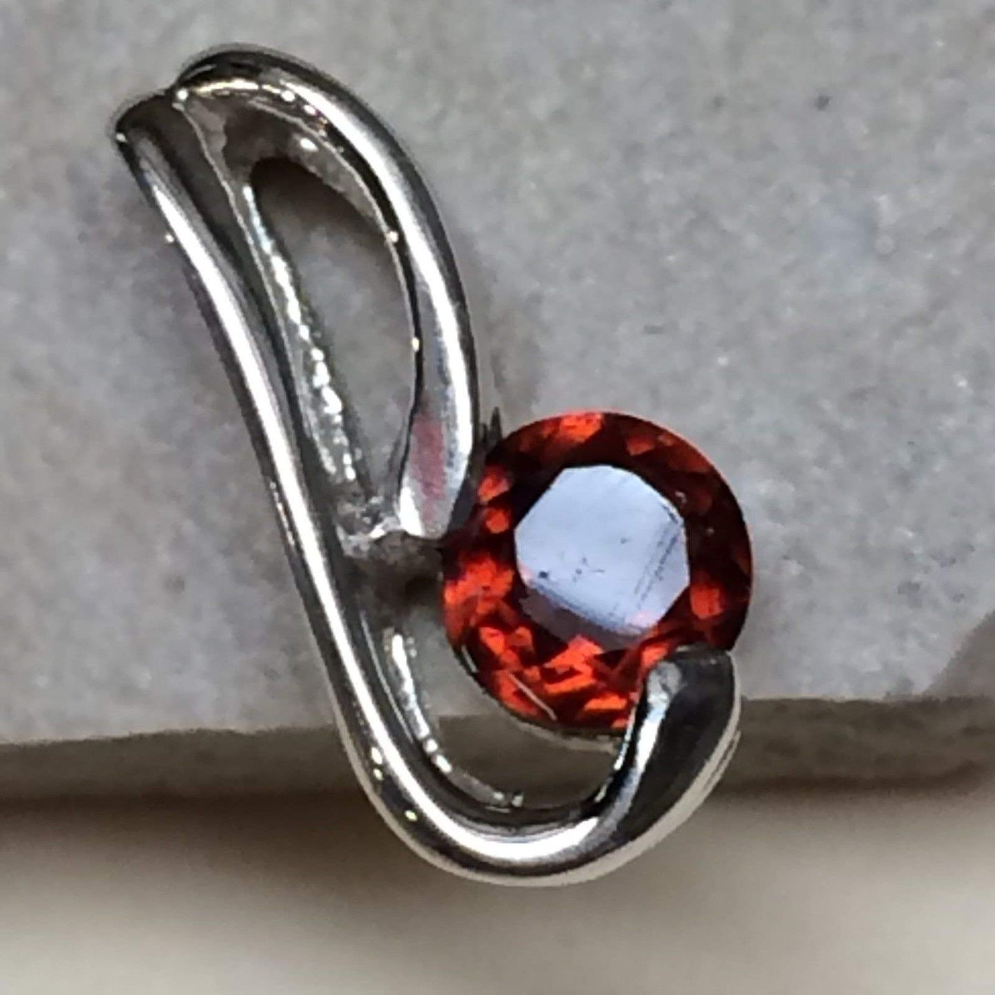 Genuine Garnet 925 Solid Sterling Silver Pendant 14mm - Natural Rocks by Kala