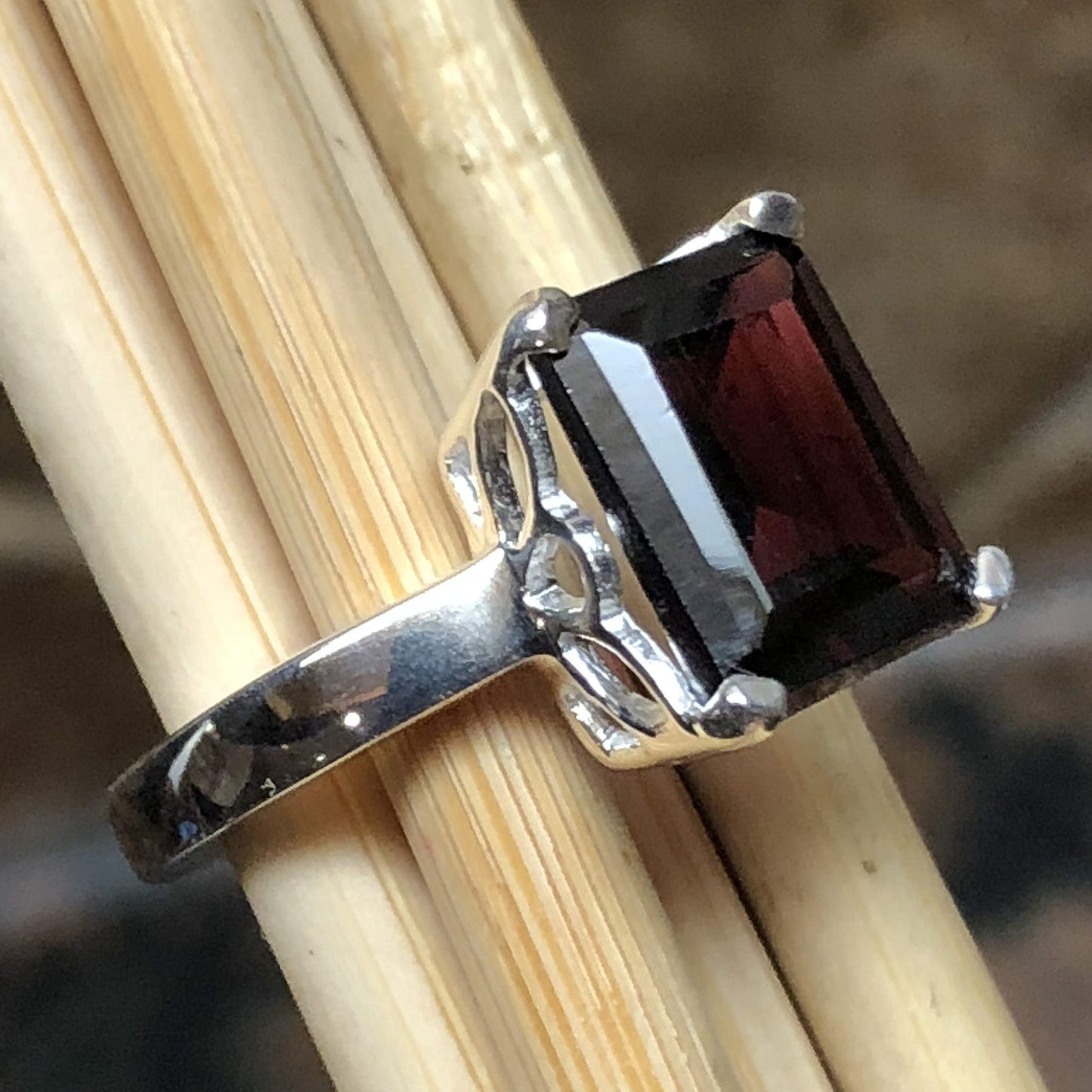 Natural 2.5ct Rhodolite Garnet 925 Solid Sterling Silver Ring Size 6, 7, 8, 9 - Natural Rocks by Kala