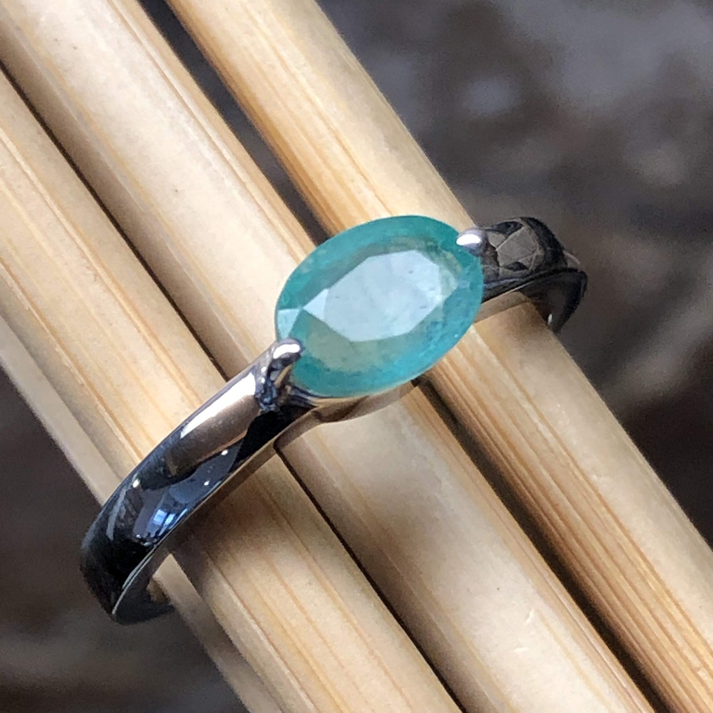 Natural 1ct Green Emerald 925 Solid Sterling Silver Unisex Ring Size 6, 7, 8, 9 - Natural Rocks by Kala