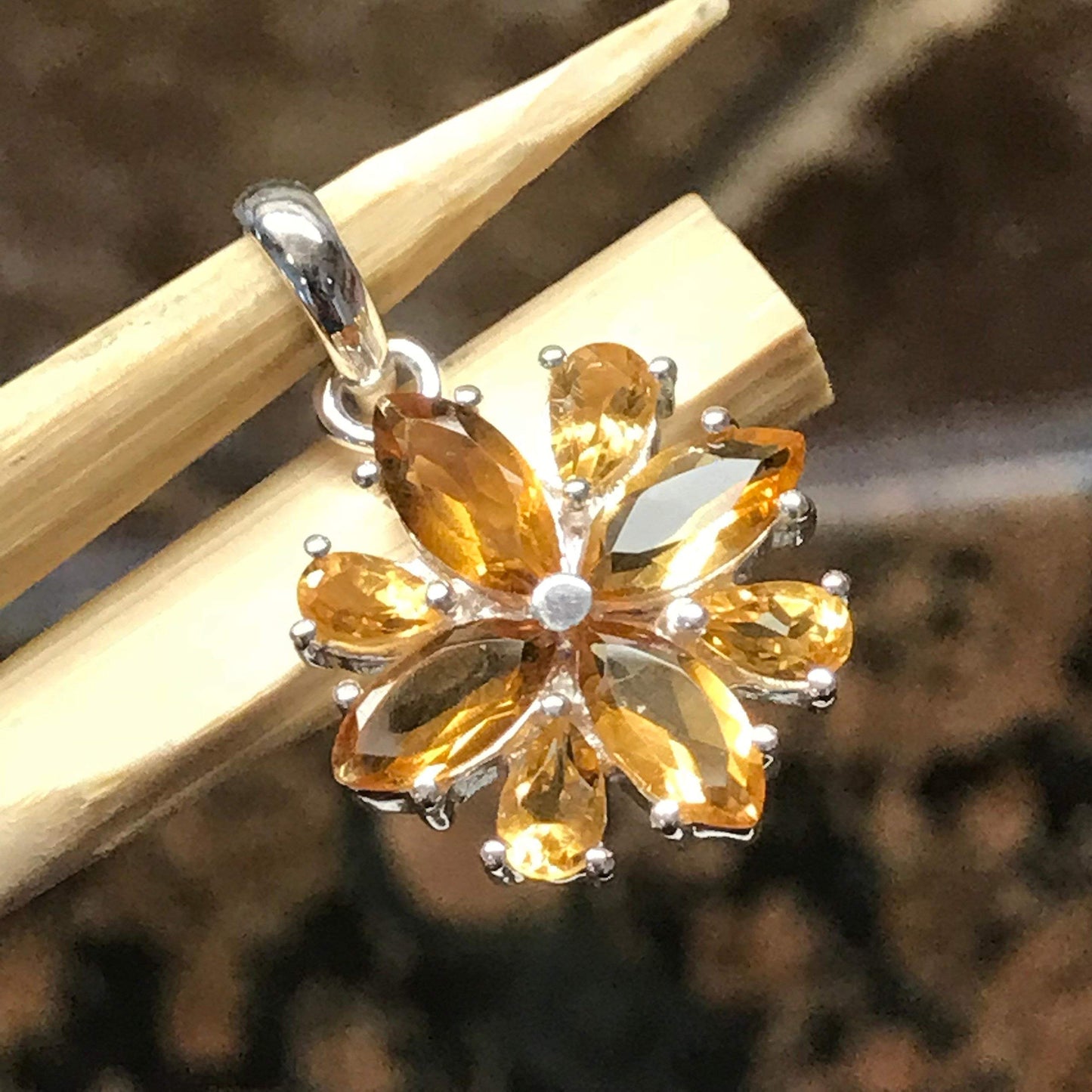 Natural Golden Citrine 925 Solid Sterling Silver Pendant 18mm - Natural Rocks by Kala