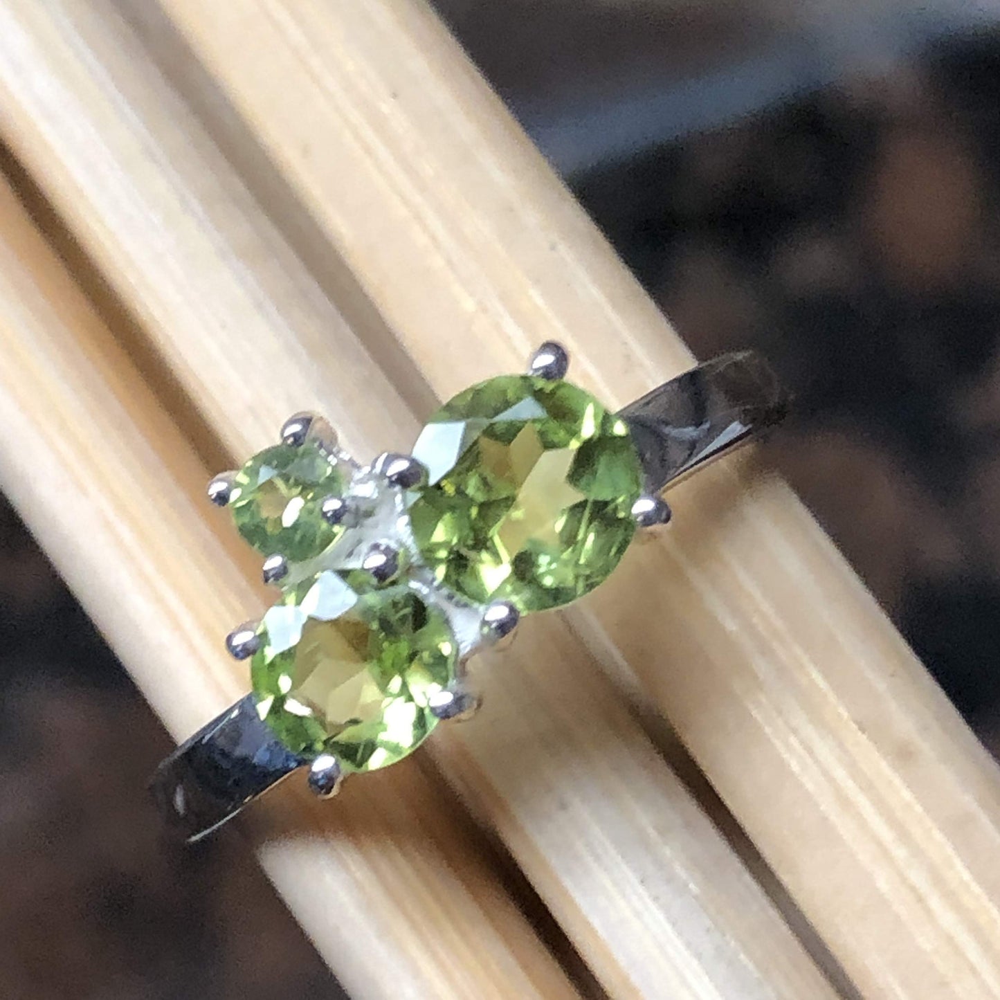 Genuine 2ct Green Peridot 925 Solid Sterling Silver Stackable Ring Size 6, 7, 8, 9 - Natural Rocks by Kala