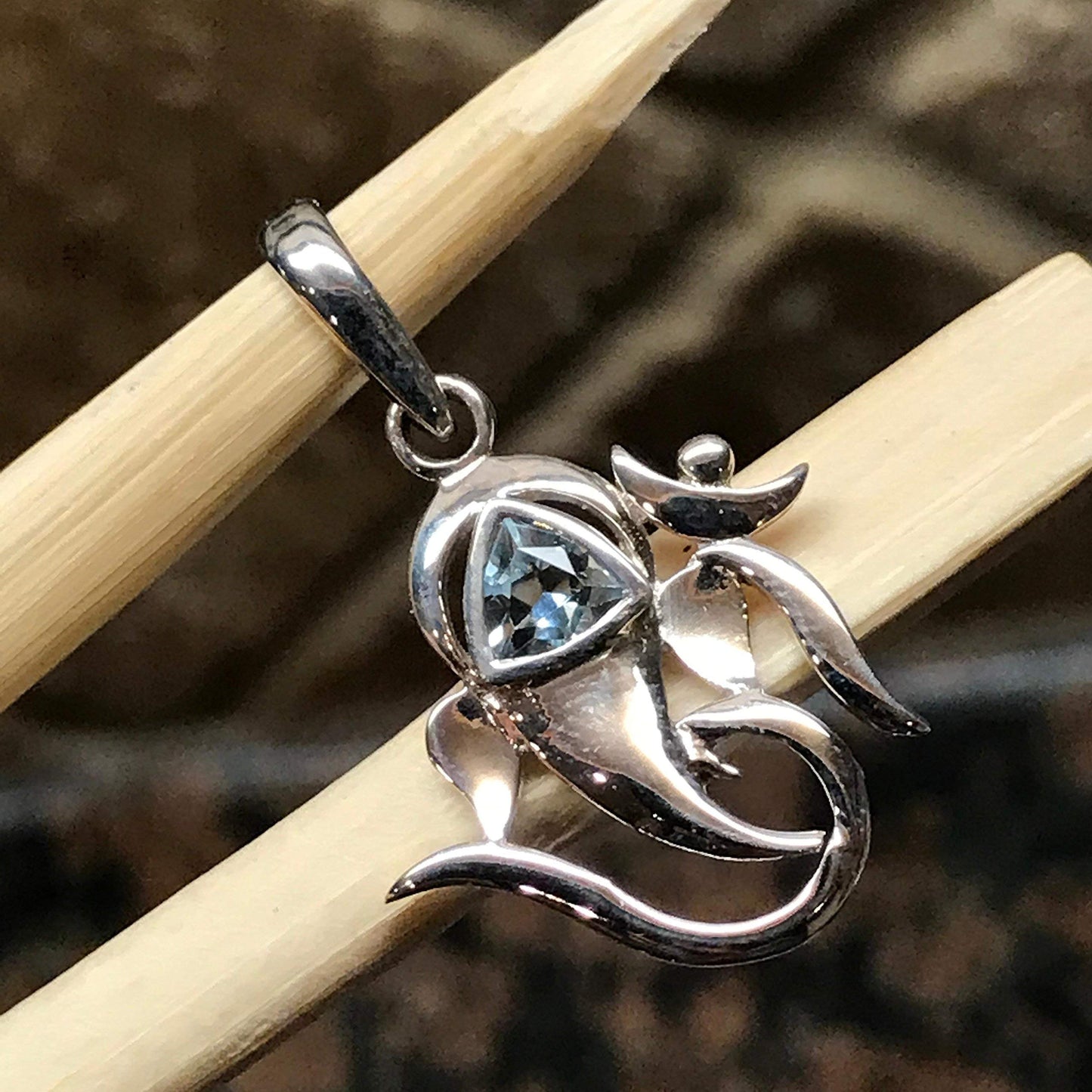 Genuine 1.5ct Blue Topaz 925 Solid Sterling Silver Pendant 22mm - Natural Rocks by Kala