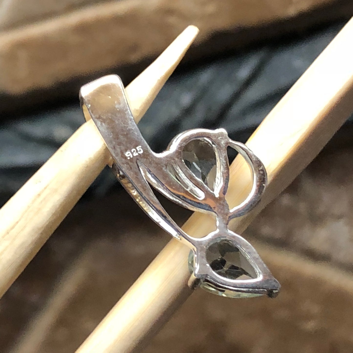 Natural 2ct Green Amethyst 925 Solid Sterling Silver Pendant 25mm - Natural Rocks by Kala