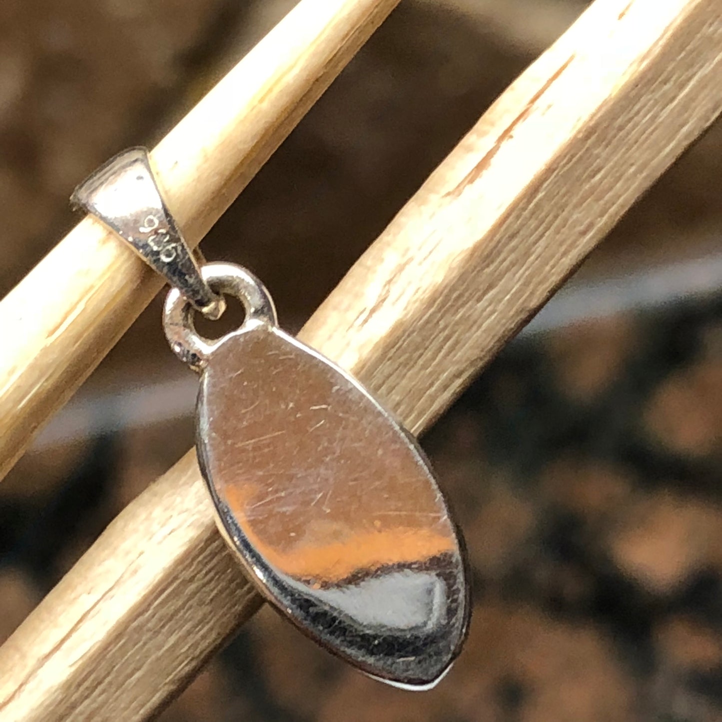 Natural Ethiopian Opal 925 Solid Sterling Silver Pendant 18mm - Natural Rocks by Kala