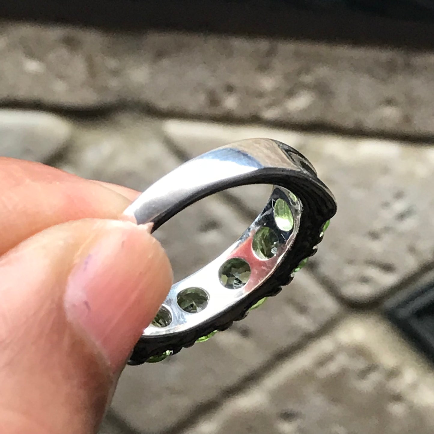 Natural 2.5ct Green Peridot 925 Solid Sterling Silver Ring Size 6, 7, 8, 9 - Natural Rocks by Kala