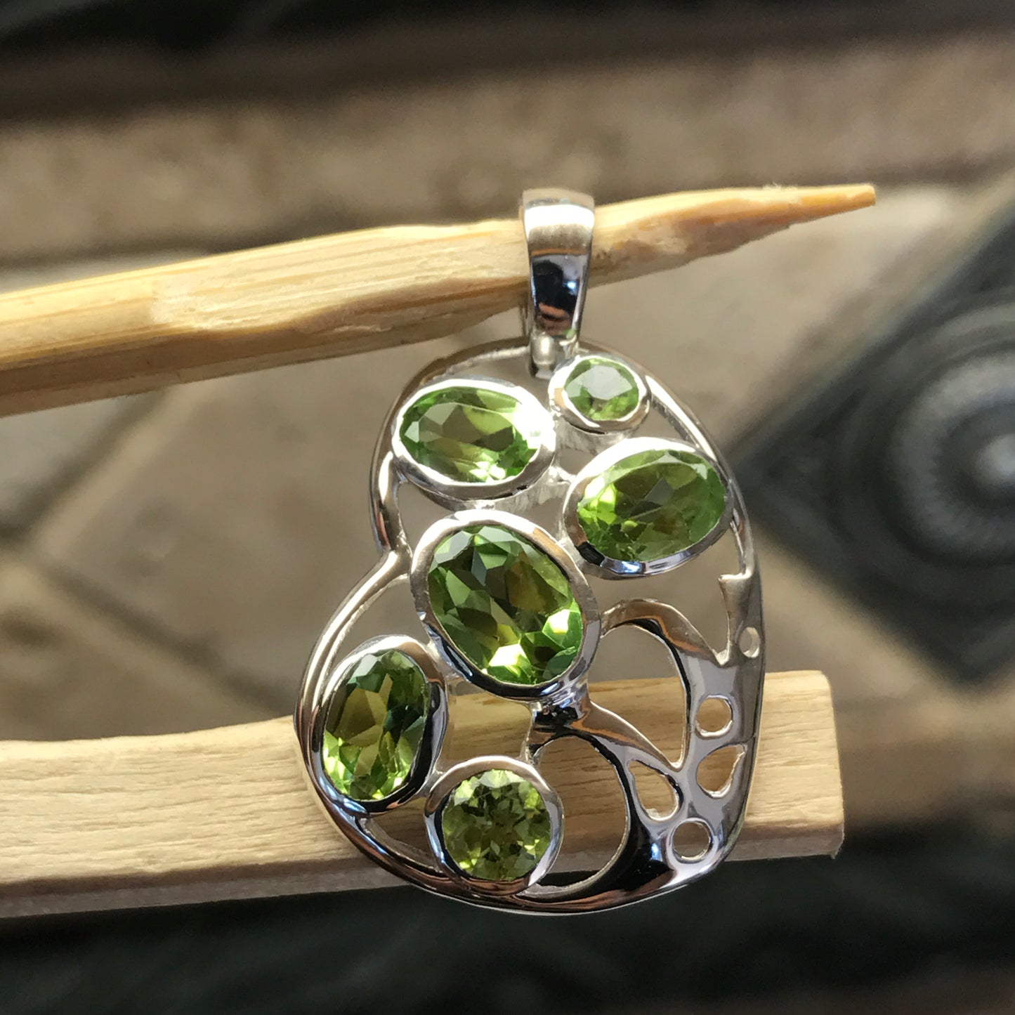 Genuine 2.5ct Peridot 925 Solid Sterling Silver Heart Pendant 25mm - Natural Rocks by Kala