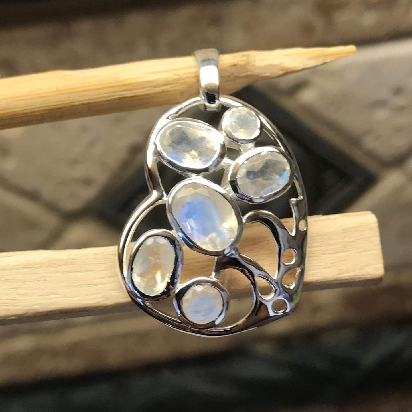 Natural Rainbow Moonstone 925 Solid Sterling Silver Heart Pendant 25mm