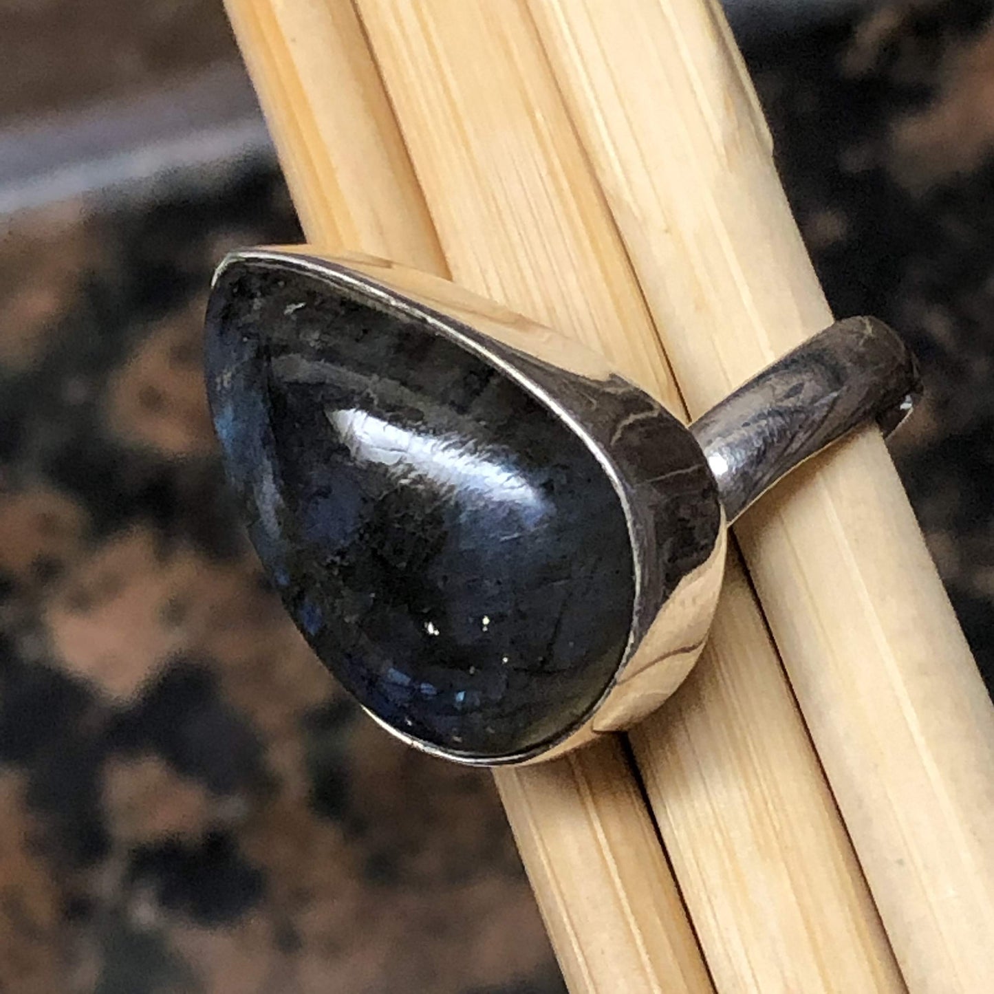 Natural Blue Labradorite 925 Solid Sterling Silver Ring Size 9