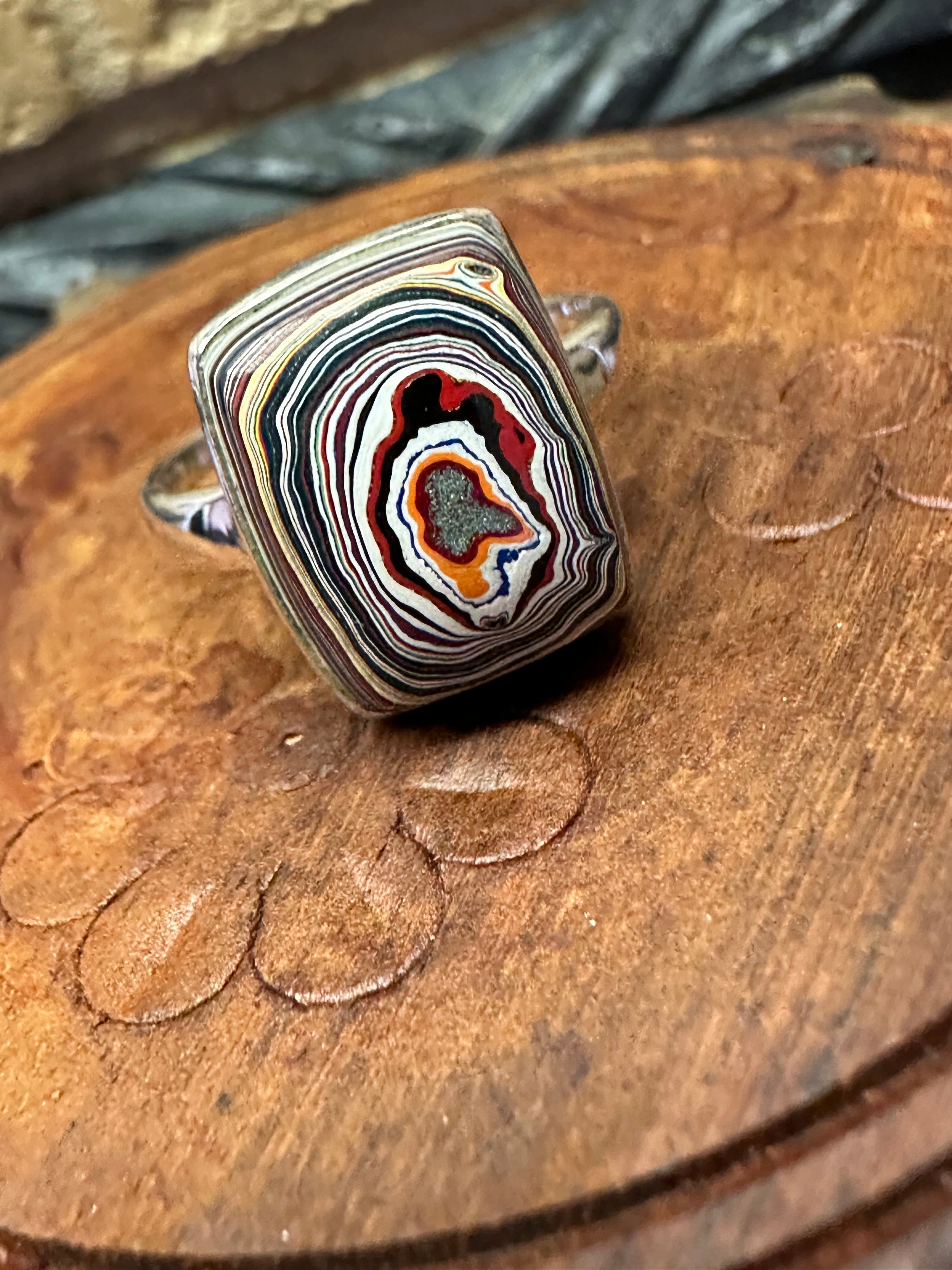 Gorgeous Fordite Agate 925 Solid Sterling Silver Ring Size 8.75