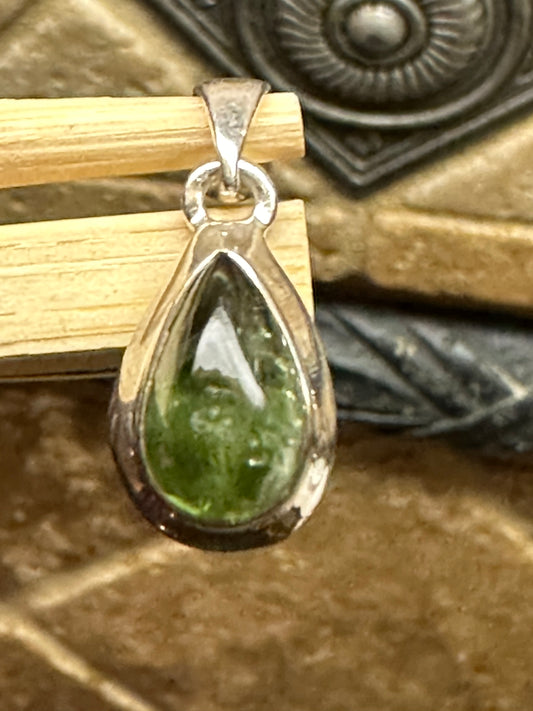 Genuine Green Tourmaline 925 Solid Sterling Silver Pendant 22mm