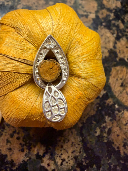 Natural Mother of Pearl 925 Solid Sterling Silver Pendant 25mm - Natural Rocks by Kala