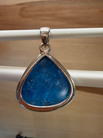 Genuine Neon Blue Apatite 925 Solid Sterling Silver Pendant 30mm