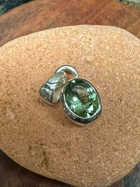 Genuine Green Tourmaline 925 Solid Sterling Silver Pendant 15mm