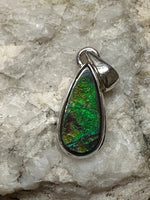 Natural Canadian Ammolite 925 Solid Sterling Silver Pendant 30mm