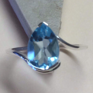 Natural 2.5ct Swiss Blue Topaz 925 Solid Sterling Silver Engagement Ring Size 5, 6, 8 - Natural Rocks by Kala