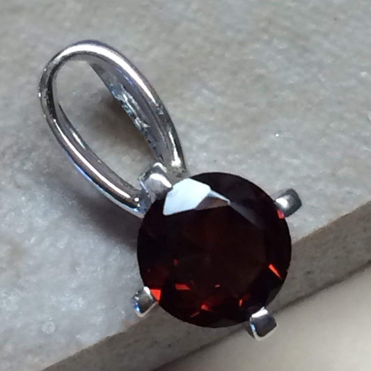 Natural 1ct Garnet 925 Solid Sterling Silver Pendant 14mm - Natural Rocks by Kala