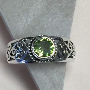 Genuine 1ct Green Peridot 925 Solid Sterling Silver Engagement Ring Size 6, 7, 8, 9 - Natural Rocks by Kala