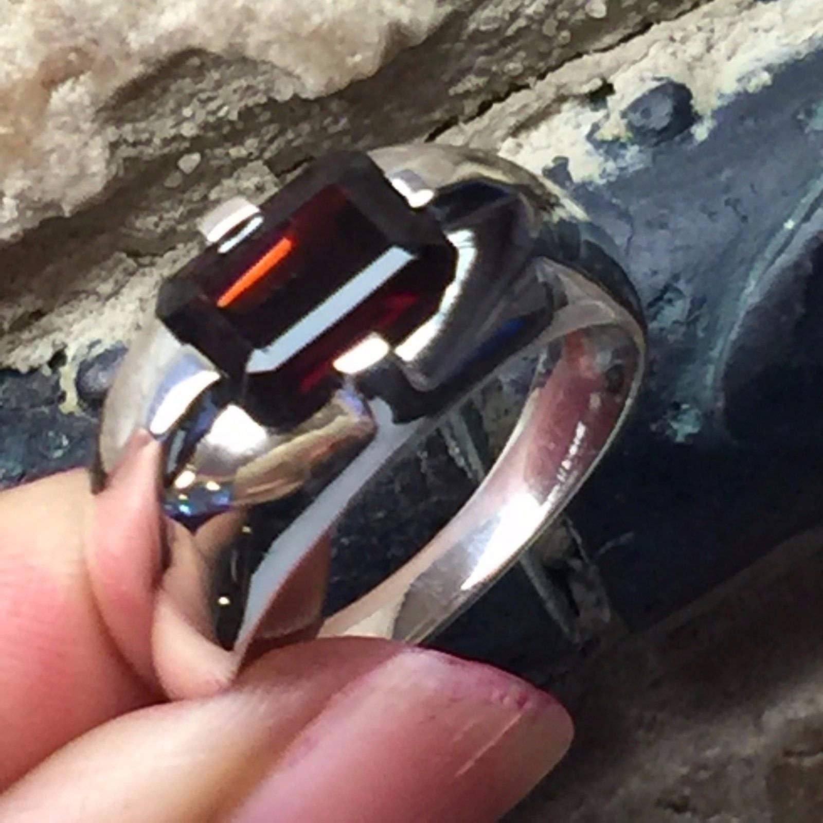 Natural 2ct Pyrope Garnet 925 Solid Sterling Silver Unisex Ring Size 6, 7, 8, 9 - Natural Rocks by Kala