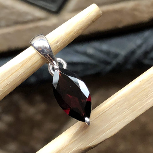Natural 1.5ct Pyrope Garnet 925 Solid Sterling Silver Pendant 20mm - Natural Rocks by Kala