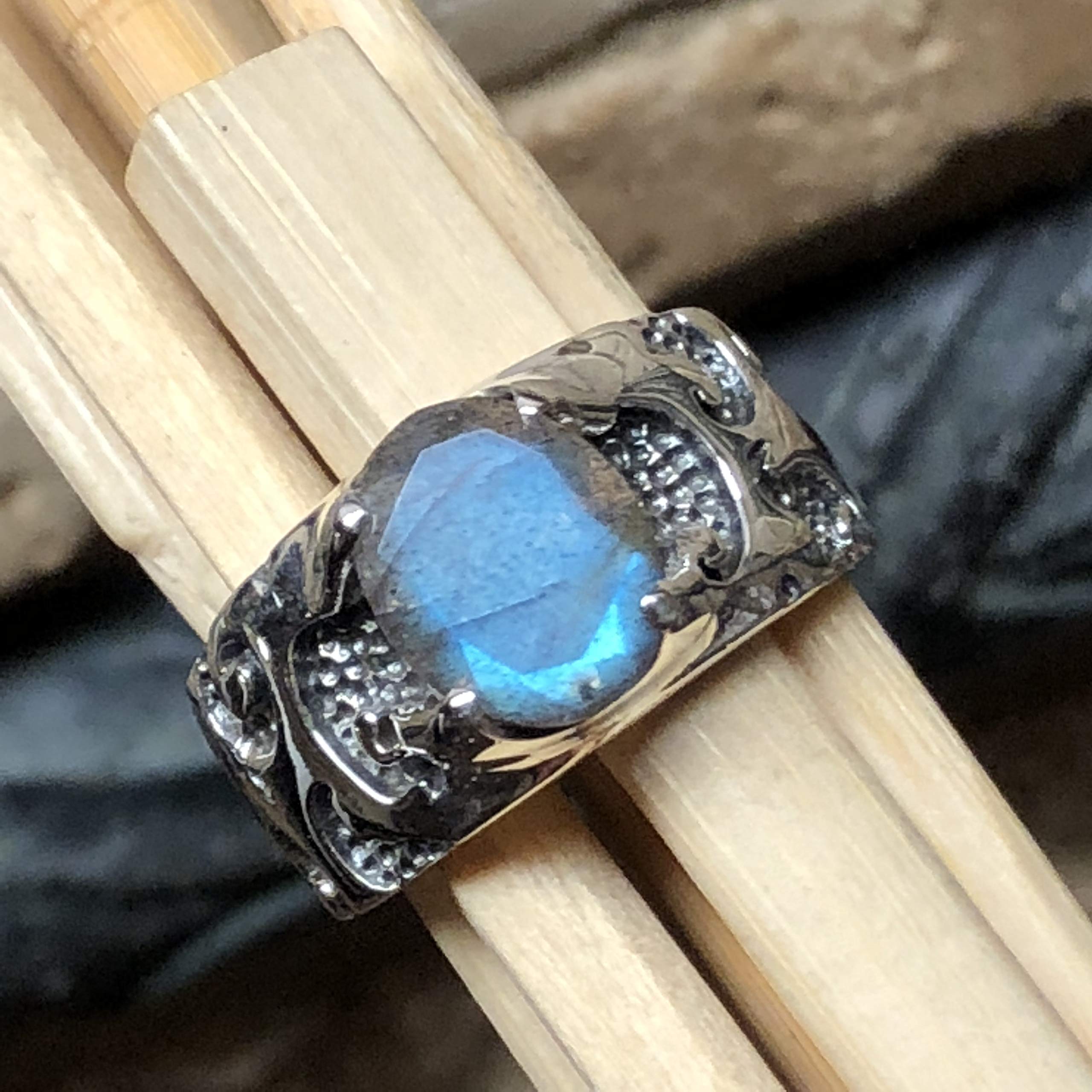 Natural Blue Iridescence Labradorite 925 Solid Sterling Silver Unisex Ring Size 7, 8 - Natural Rocks by Kala