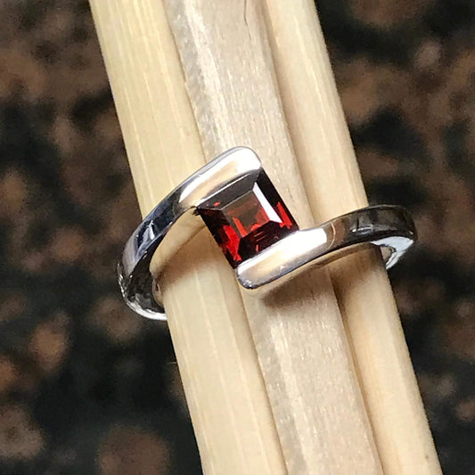 Natural Pyrope Garnet 925 Solid Sterling Silver Engagement Ring Size 6, 7, 8 - Natural Rocks by Kala