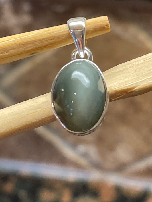 Natural Cat's Eye 925 Solid Sterling Silver Pendant 22mm - Natural Rocks by Kala