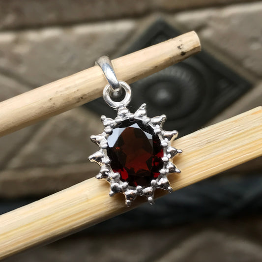 Natural 2ct Garnet 925 Solid Sterling Silver Pendant 22mm - Natural Rocks by Kala