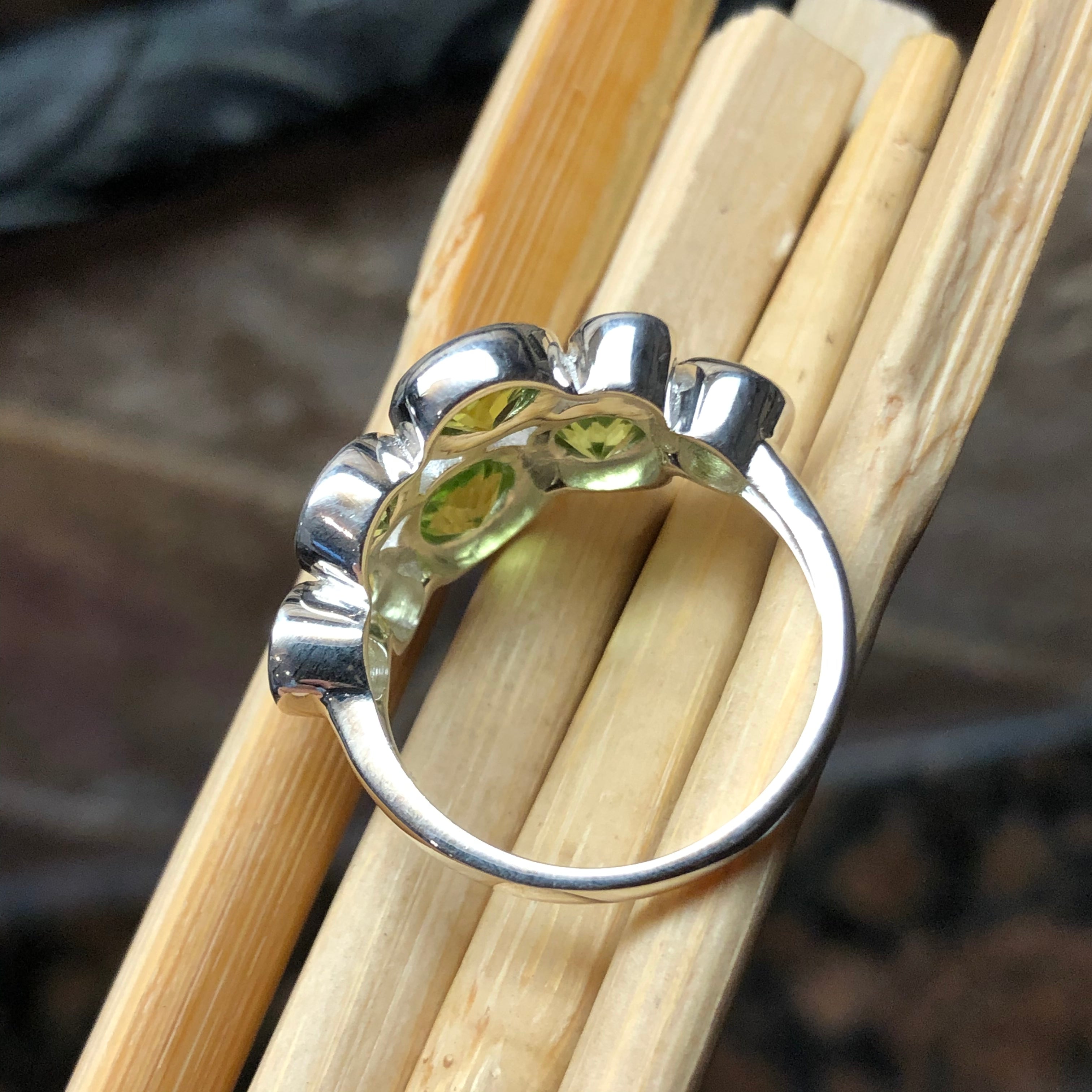 Natural 4ct Peridot 925 Solid Sterling Silver Wedding Ring Size 6, 7, 8, 9 - Natural Rocks by Kala