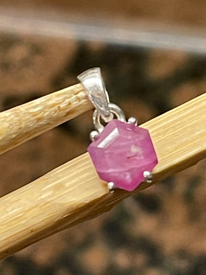 Natural Ruby 925 Solid Sterling Silver Pendant 15mm - Natural Rocks by Kala