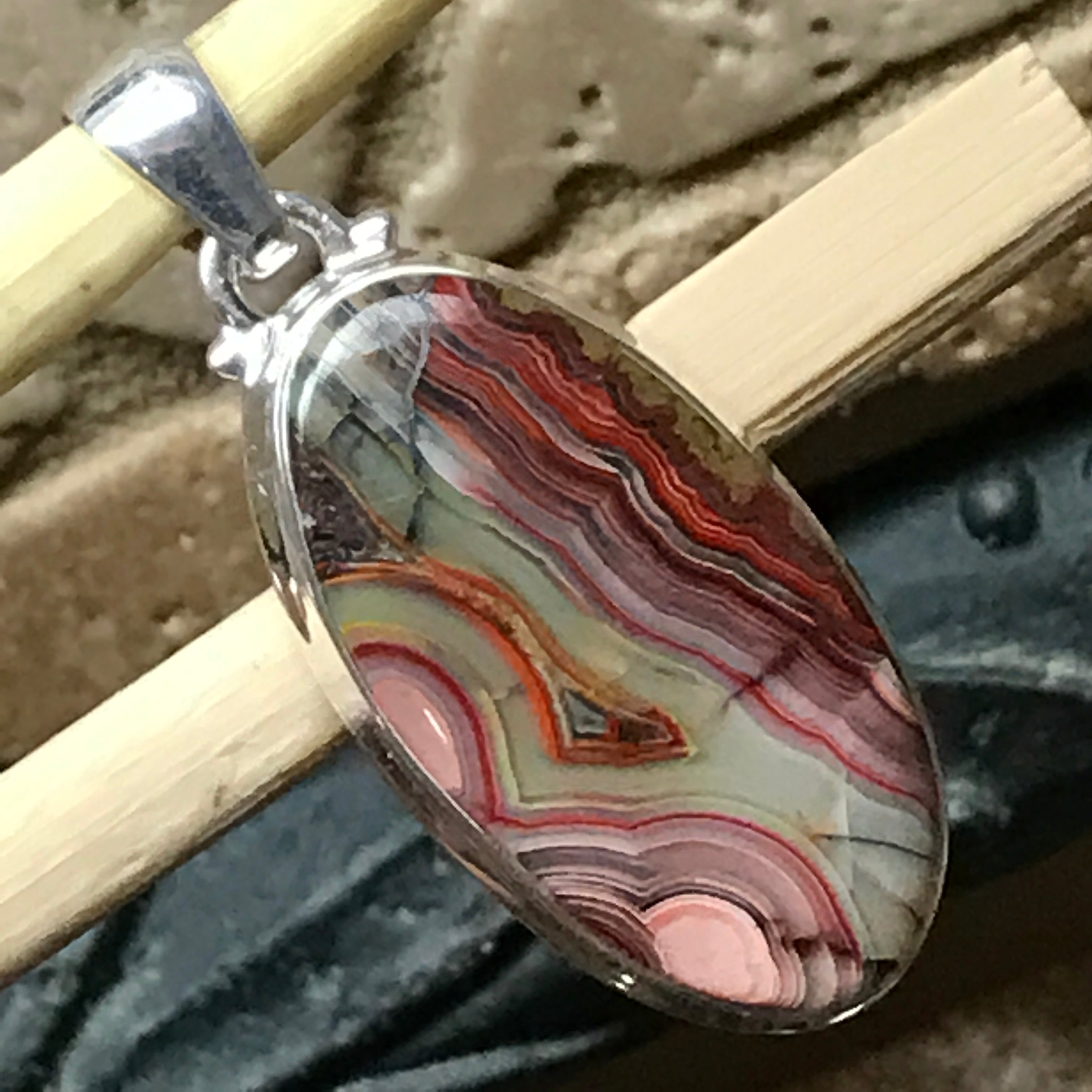 Natural Laguna Lace agate 925 Solid Sterling Silver Pendant 40mm - Natural Rocks by Kala