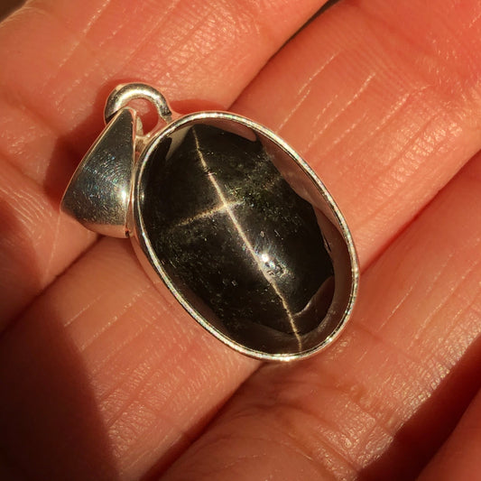 Genuine Black Star Diopside 925 Solid Sterling Silver Pendant 25mm - Natural Rocks by Kala